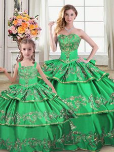 Cheap Green Sweetheart Lace Up Ruffled Layers 15 Quinceanera Dress Sleeveless