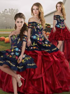 Trendy Red And Black Ball Gowns Off The Shoulder Sleeveless Organza Floor Length Lace Up Embroidery and Ruffles Vestidos de Quinceanera
