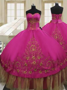 Taffeta Sweetheart Sleeveless Lace Up Beading and Embroidery Quince Ball Gowns in Fuchsia